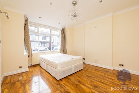 4 bedroom detached house to rent, - Photo 3