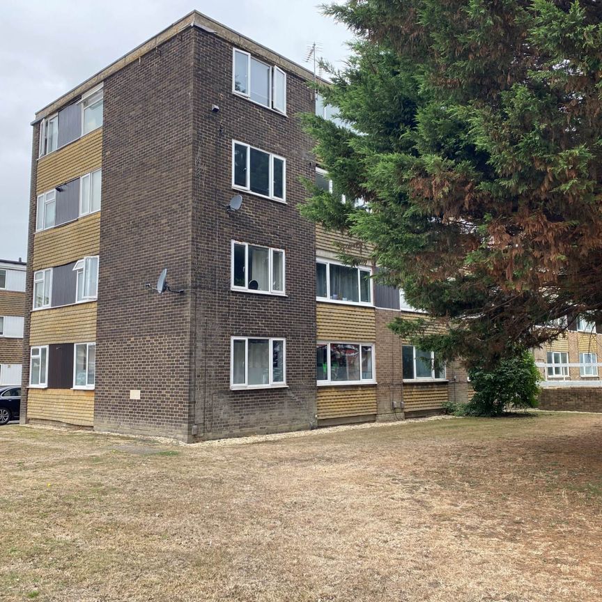 Winchester House, Bishops Walk - Photo 1