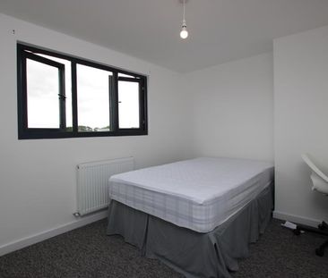 1 bedroom in a house share to rent - Photo 6