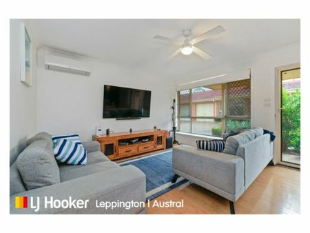 PERFECTLY SITUATED | WELL MAINTAINED VILLA - Photo 2