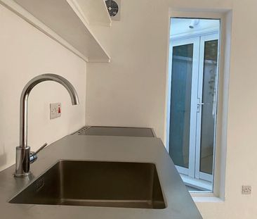 1 Bed Detached House, Holly Terrace, N6 - Photo 5