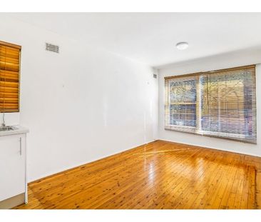 Conveniently Located 1 bedroom Apartment! - Photo 3