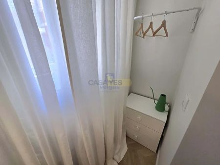 Apartamento Renovado T2 em São Vicente, Lisboa - Photo 2