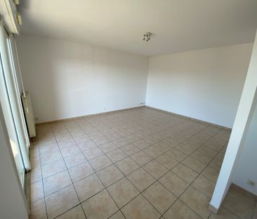 Location Appartement 2 pièces 46m² RODEZ 12000 - Photo 1
