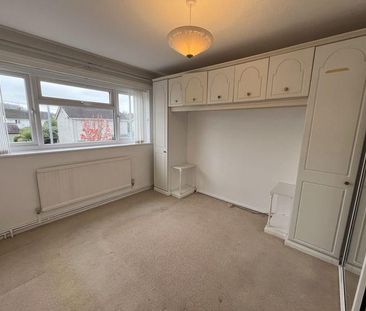 4 bedroom detached house to rent - Photo 6