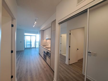 For Lease - 8 Interchange Way Unit# 2110, Vaughan, Ontario - Photo 5