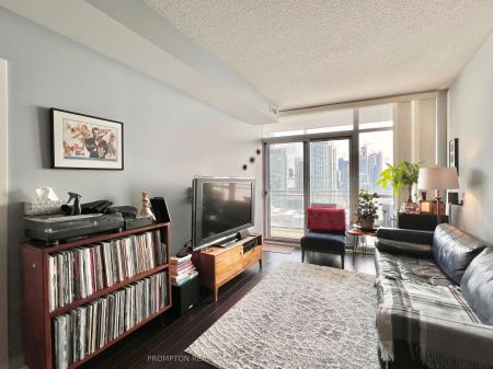 38 Dan Leckie Way #2811 - Photo 2