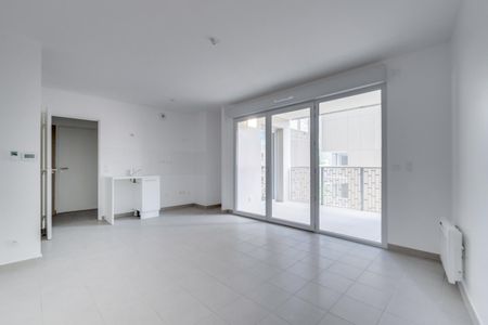 location Appartement T2 DE 42.19m² À NICE - Photo 2