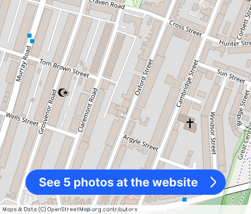 Oxford Street - Photo 1