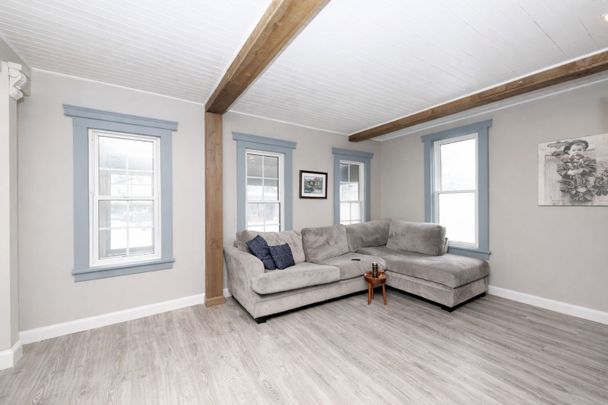 For Lease - 406 Ridge Road, Fort Erie, Ontario - Photo 1