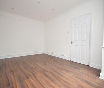 3 bedroom house to rent - Photo 2