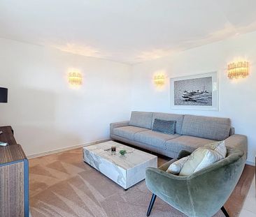 Superbe appartement de 3 pièces rénové avec vue mer - Photo 5