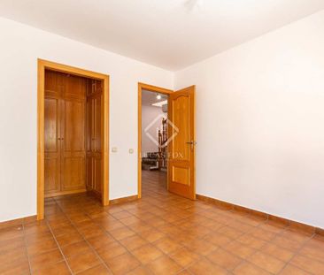 4 bedroom luxury Villa for rent in Esplugues de Llobregat, Catalonia - Photo 4