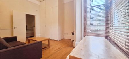 The Common, Ealing, W5 3JB - Photo 2