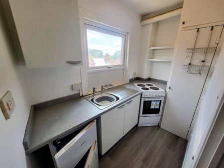 1 bedroom flat to rent - Photo 4