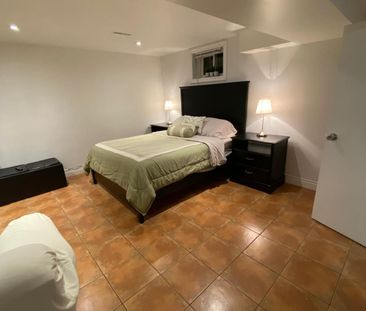 For Lease - 1150 Jamesway Boulevard Unit# (Bachelor Basement Apt), ... - Photo 3