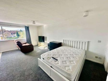 Duncan Court, Sholing, SO19 - Photo 4