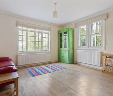 5 bedroom detached house to rent - Photo 3