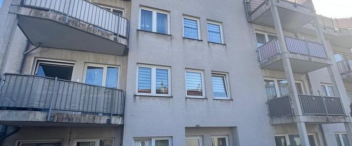 Helle 3-Zimmer-Wohnung im 3. OG mit Balkon und Aufzug - Foto 1