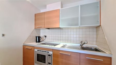 1 bedroom apartment to rent - Photo 5