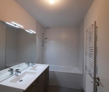 Location Maison 3 pièces 67m² AUCAMVILLE 31140 - Photo 5
