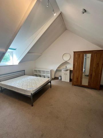 5 bedroom terraced house to rent - Photo 5