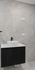 Modern & Convenient - Photo 4