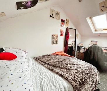 4 bedroom terraced house to rent - Photo 3