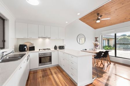 Thinking of selling? Contact our agent - Photo 3