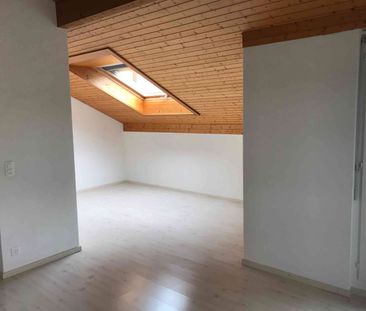 2.5 Zimmer, 77 m², 3. Stock - Photo 2