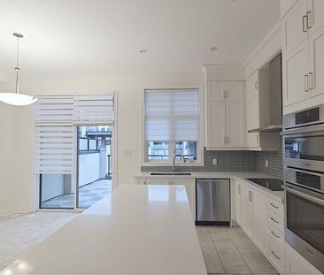For Lease - 87 Carrville Woods Circle, Vaughan, Ontario - Photo 4