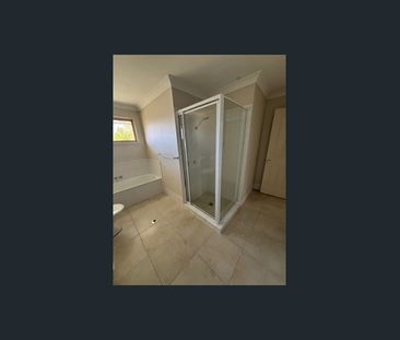 Well-Positioned Townhouse in Popular area - Photo 6