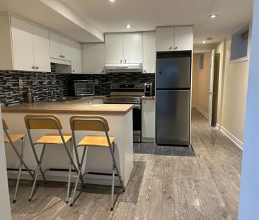 For Lease - 156 Rosemount Avenue, Toronto, Ontario - Photo 4