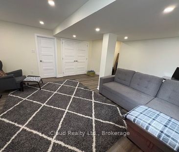 For Lease - 521 Honeylocust Avenue, Kanata, Ontario - Photo 3