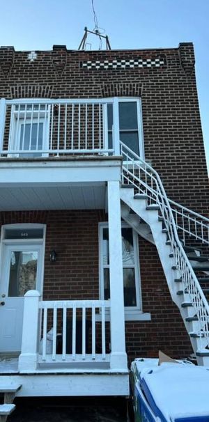 Grand 5 1/2 - Photo 1