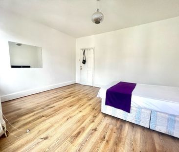 Room in a Shared Flat, Seventh Avenue, E12 - Photo 2