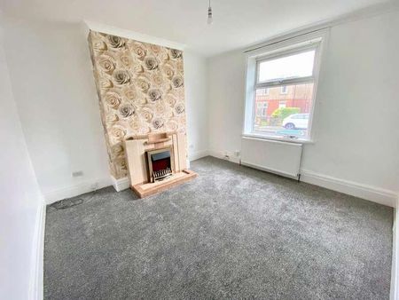 Larch Road, Huddersfield, HD1 - Photo 5