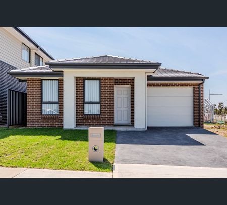22 Gibson Street, Oran Park, NSW 2570 - Photo 3
