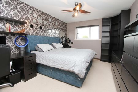 Kings Mill Way, Denham, Uxbridge, UB9 - Photo 5