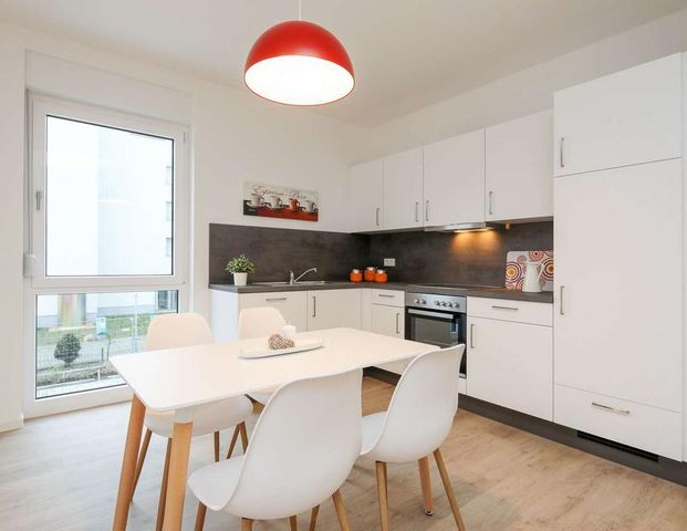 Sonnenhöfe - Familienfreundliche 3-Zimmer-Wohnung mit Balkon in Schönefeld - Foto 1