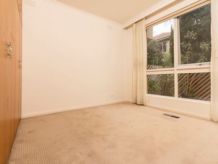 2/16 King Street, Elsternwick VIC 3185 - Townhouse For Rent | Domain - Photo 2