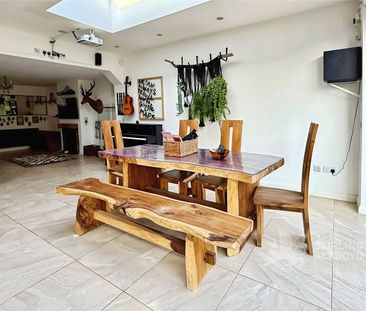 Westmead, Windsor, Berkshire, SL4 3NN - Photo 6