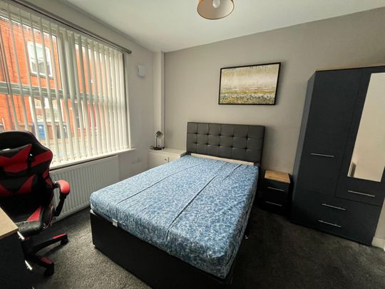 Norbury Street, Salford - Photo 1