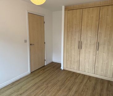 1 Bed Flat, Boulevard House, BN1 - Photo 1