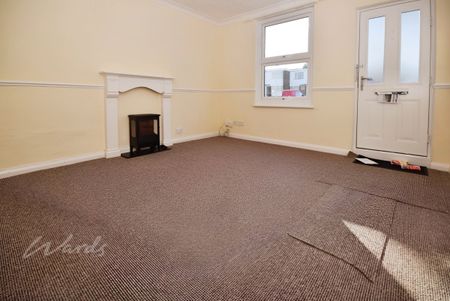 2 bedroom terraced house to rent - Photo 3