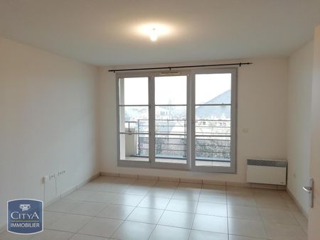 Location Appartement 3 pièces 51m² BLOIS 41000 - Photo 3