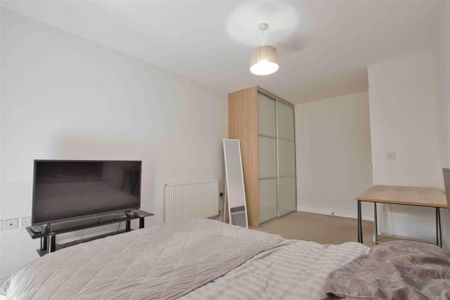 1 bedroom flat to rent - Photo 3