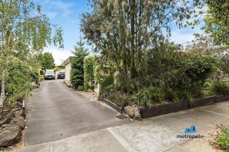 2/79 Bowen Street, CAMBERWELL, VIC - Photo 4