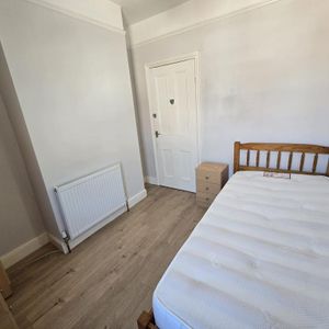 1 bedroom terraced house to rent - Photo 2