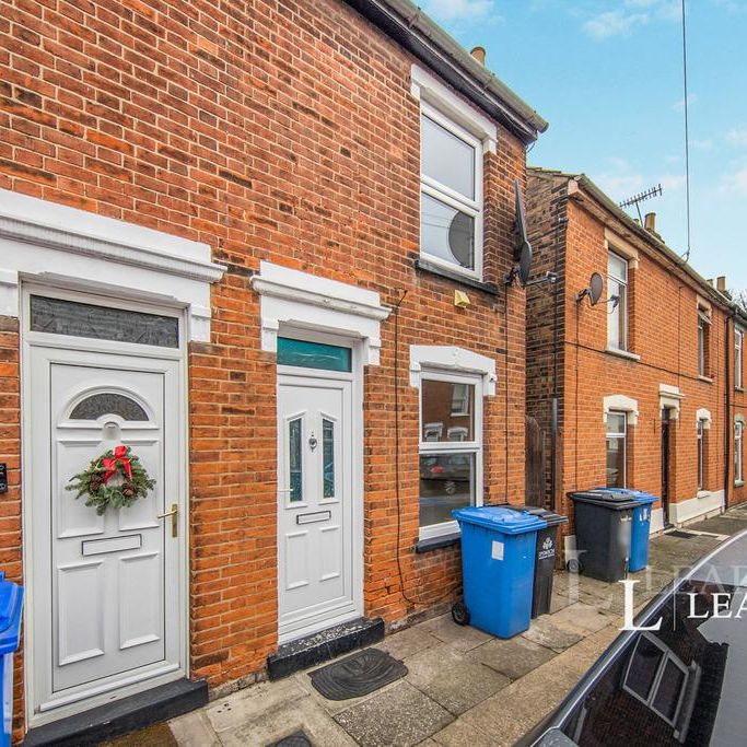 2 bedroom house to rent - Photo 1